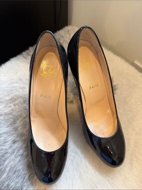 Christian Louboutin Black Patent Leather Round-Toe Pumps